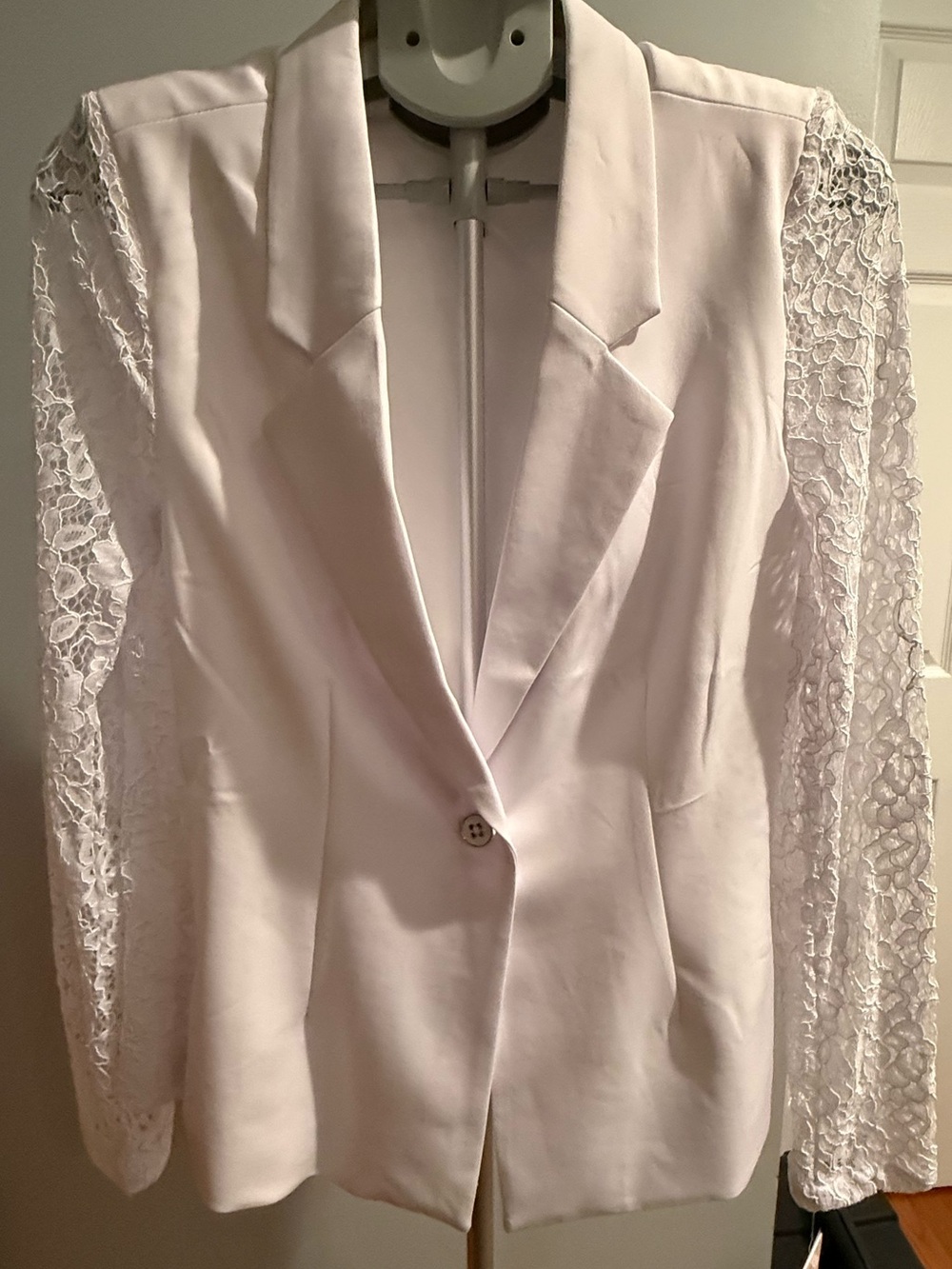 Nanette Lepore White Lace-Sleeve Blazer